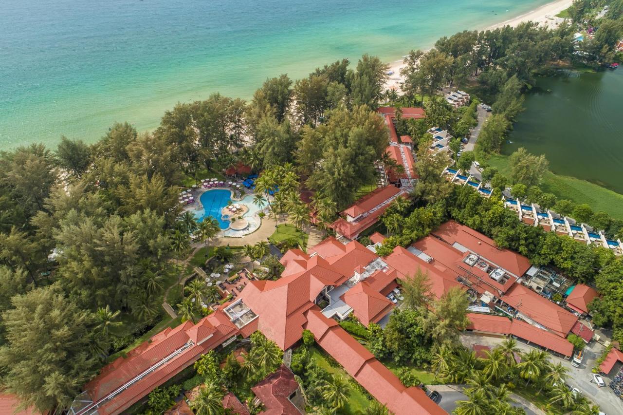 Dusit Thani Laguna Phuket Bang Tao Beach  Esterno foto The Royal Paradise Hotel and Spa